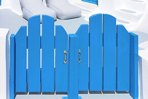 Phaos Oia Suites