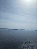 Phaos Oia Suites