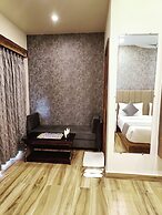 THE KASHI RESIDENCY