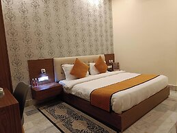 THE KASHI RESIDENCY