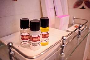 THE KASHI RESIDENCY