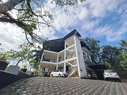 Akoya Pearl Hotel