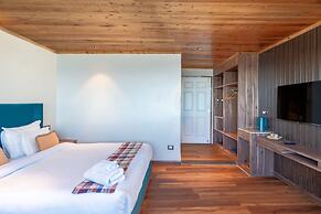 Echo Hotel and Spa