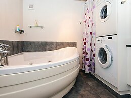 6 Person Holiday Home in Hemmet