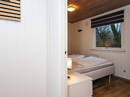 6 Person Holiday Home in Hemmet