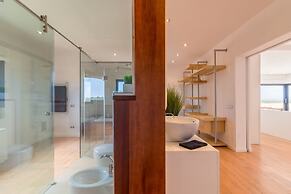 Sa Canoveta With Designer Kitchen