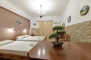Anthi Studios & Apartments