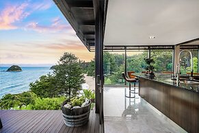 Exclusive Suite - Ocean Views & Beach