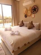 Harmony surf lodge