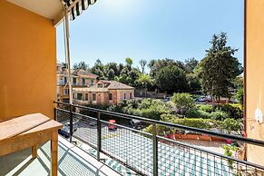 Chic flat with balcony