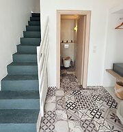 Giasemi Fira Studios