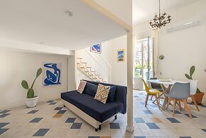 Mondello Sea Life Duplex by Wonderful Italy