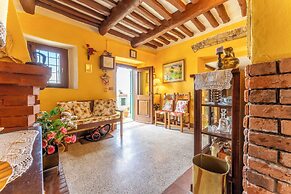 Casa Di Elda Holiday Home With Pool