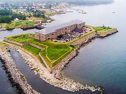 4 Star Holiday Home in Drottningskar