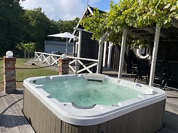 4 Star Holiday Home in Drottningskar