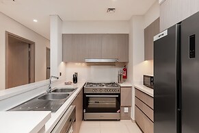 Luxury Burj Khalifa View 4BR