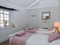 2 New Mill Cottages