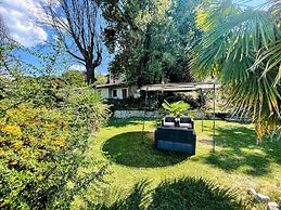 Apt 6 - Magical Grounds With Pool Jacuzzi Sleeps 4