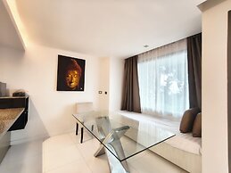 Phuket Moonlit Bay Seaview Resort&Spa