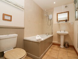 Beaver Cottage