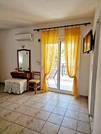 Aegli Hotel Studios