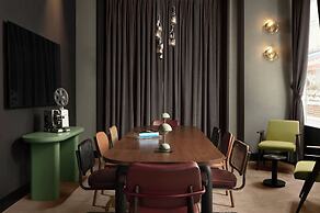 Moxy Istanbul Taksim