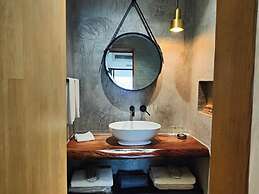 Xixizi Homestay