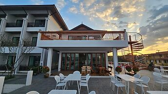 Sand & River Hotel