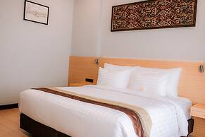 Sand & River Hotel
