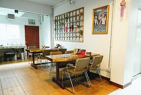 The Ten Hotel Thippanate