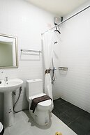 The Ten Hotel Thippanate