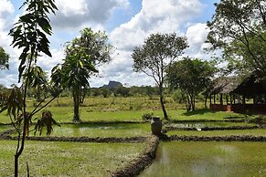 Kassapa Lion Rock