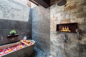 Villa Bolon