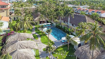 Coco Cottage Beachfront Resort