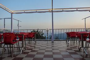 Ai 360 Degree Hotel Lansdowne