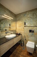 Hotel Hybiz by Darshan