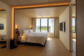 NOTO Hotel