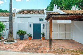 Elegant Duplex House - Aloha Golf