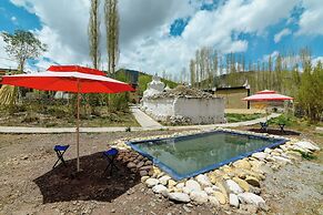 Chomal Cottages