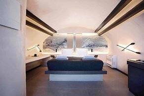 ArmonOia Suites Santorini