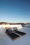 ArmonOia Suites Santorini