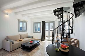 ArmonOia Suites Santorini