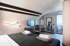 ArmonOia Suites Santorini