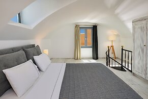 ArmonOia Suites Santorini