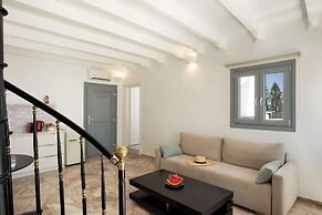 ArmonOia Suites Santorini