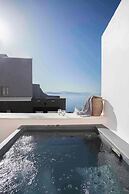 ArmonOia Suites Santorini