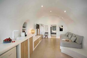 ArmonOia Luxury Caves