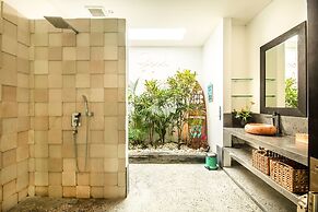 Mette 3br Villa in Dalung