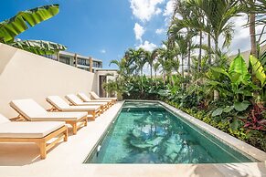 Mateo Villa Marvelous 6BR 2 Mins to Beach