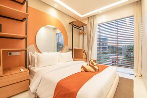 Mateo Villa Marvelous 6BR 2 Mins to Beach